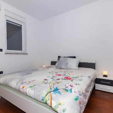 Ck Sun 32 App 2 Lejlighed *